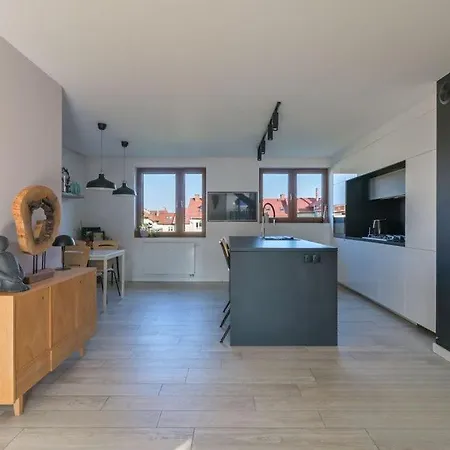 Fikakowo Apartment Gdynia